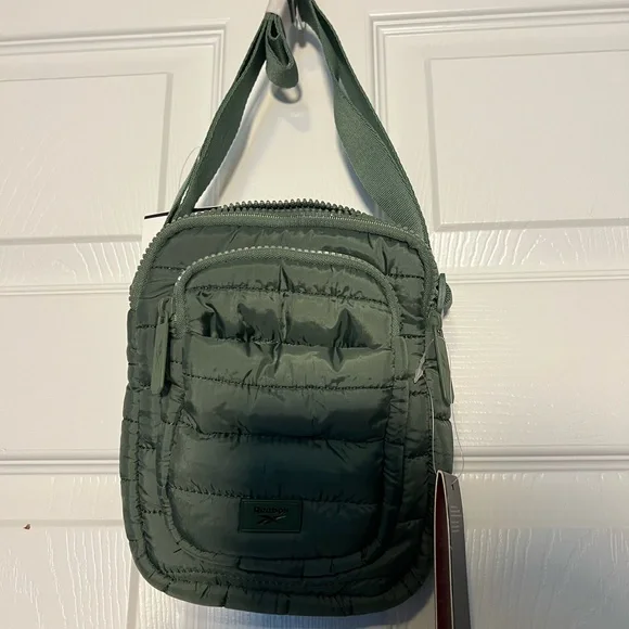 Reebok Andrea Crossbody - NEW - Picture 6 of 6